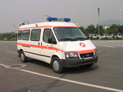 ND5031XJH-M3型救护车图片