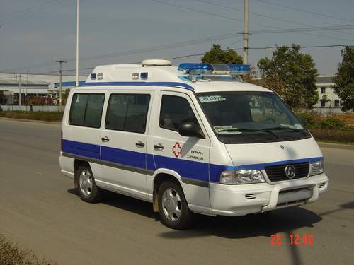 奥赛牌ZJT5033XJH救护车
