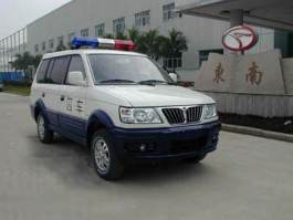 囚车