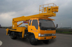 高空作业车