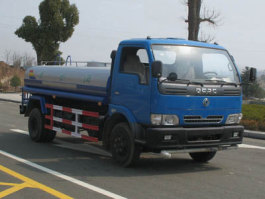 洒水车