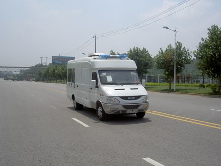 NW5057XYL型医疗车图片