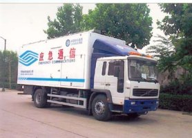 通讯车