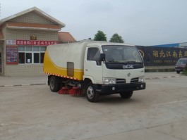 江特牌JDF5071TSL扫路车