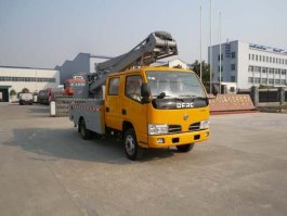 高空作业车