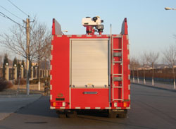 中卓时代牌ZXF5290GXFPM150B泡沫消防车公告图片