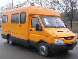 检测车