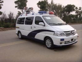 勘察车