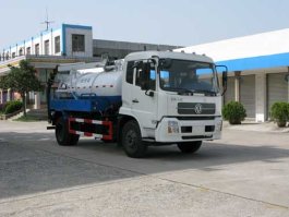 吸污车