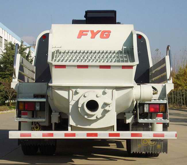 FYG牌FYG5120THB混凝土泵车公告图片