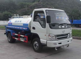 南骏牌NJP5040GSSZD33B洒水车