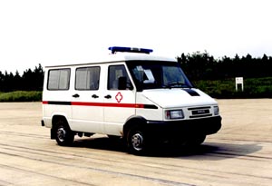 NJ5045XJHS型依维柯救护车图片