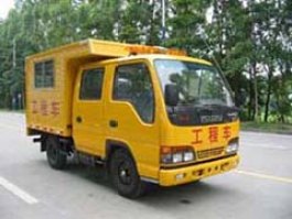 工程车