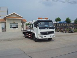 清障车