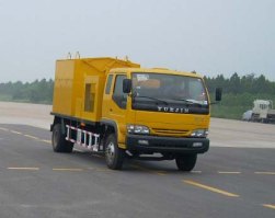 路面养护车