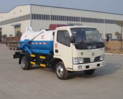 吸污车