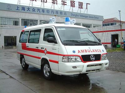 汇众牌SH5034XJHG救护车