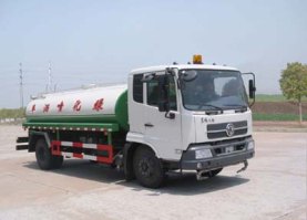 绿化喷洒车