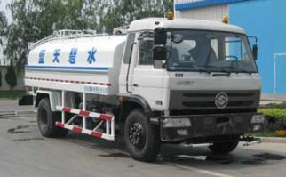 洒水车