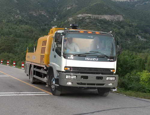 XZJ5130THB 徐工牌车载式混凝土泵车图片