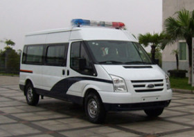 囚车