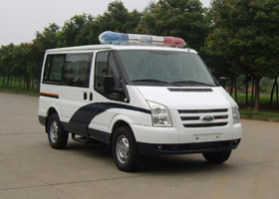 囚车