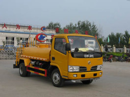 洒水车