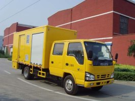 工程车