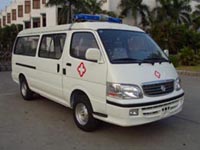 XML5032XJH28型救护车图片