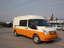 工程车