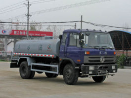 洒水车