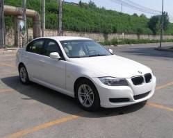 宝马牌BMW7200HD(BMW318i)型轿车