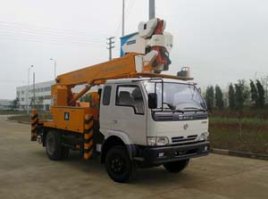 高空作业车