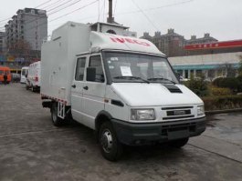 通信车