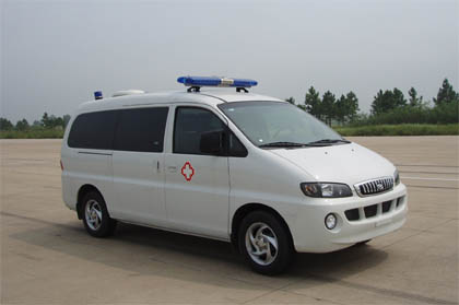 江淮牌HFC5036XJHBE3救护车图片