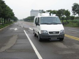 通讯车