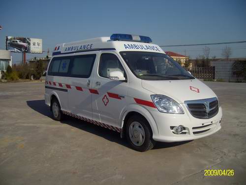 QJM5031XJH型救护车图片