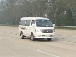福田牌BJ6546B1DVA-1型多用途乘用车