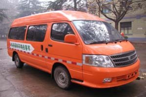 消毒车