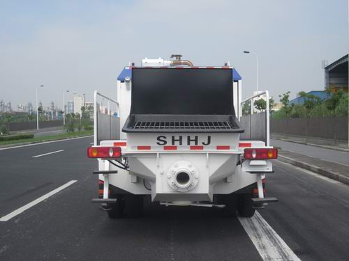 华建牌HDJ5120THBDF车载式混凝土泵车公告图片