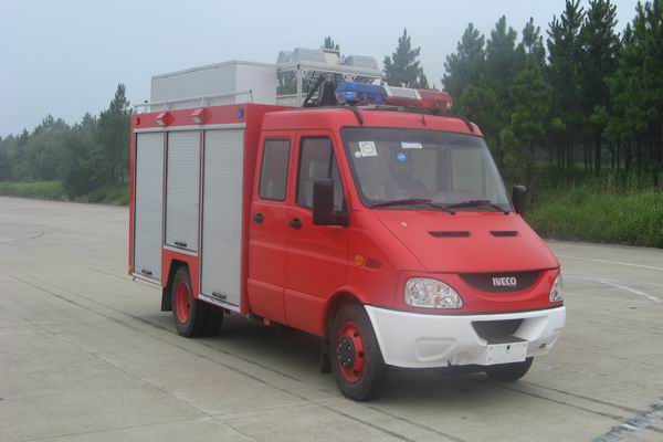 SJD5050TXFJY73Y 捷达消防牌抢险救援消防车图片