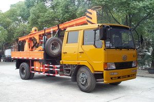 钻机车