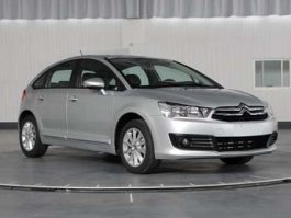 东风雪铁龙牌DC7205DBBA型轿车