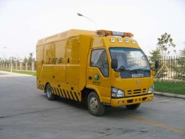 工程车
