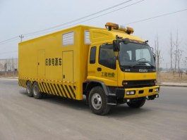 工程抢险车