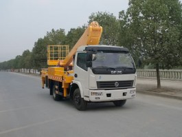 高空作业车