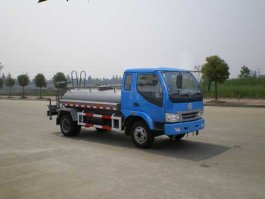 洒水车