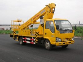 高空作业车