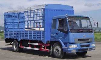 仓栅式运输车