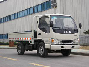 HFC1035K1DT 江淮109马力单桥柴油3.1米国三载货汽车图片